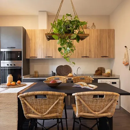 Апартаменты Damar - 2 Bedrooms And Balcony In Eixample Dreta