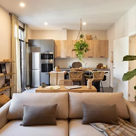 Damar - 2 Bedrooms And Balcony In Eixample Dreta Барселона