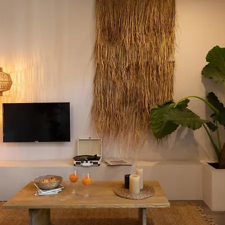 Damar - 2 Bedrooms And Balcony In Eixample Dreta